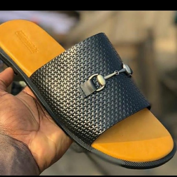 Shoes tailor made - Picture 15 of 16